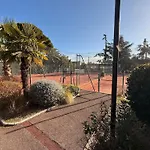 Дом отдыха With Garden And Pool Access Антиб