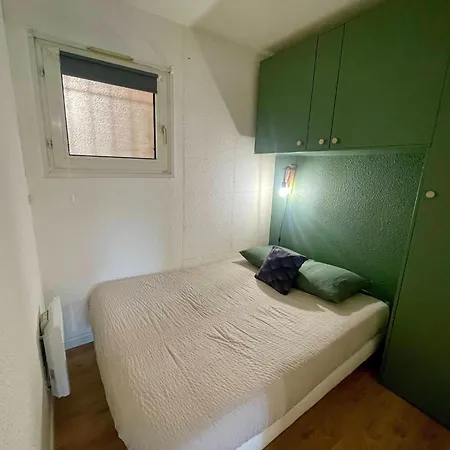 Дом отдыха With Garden And Pool Access